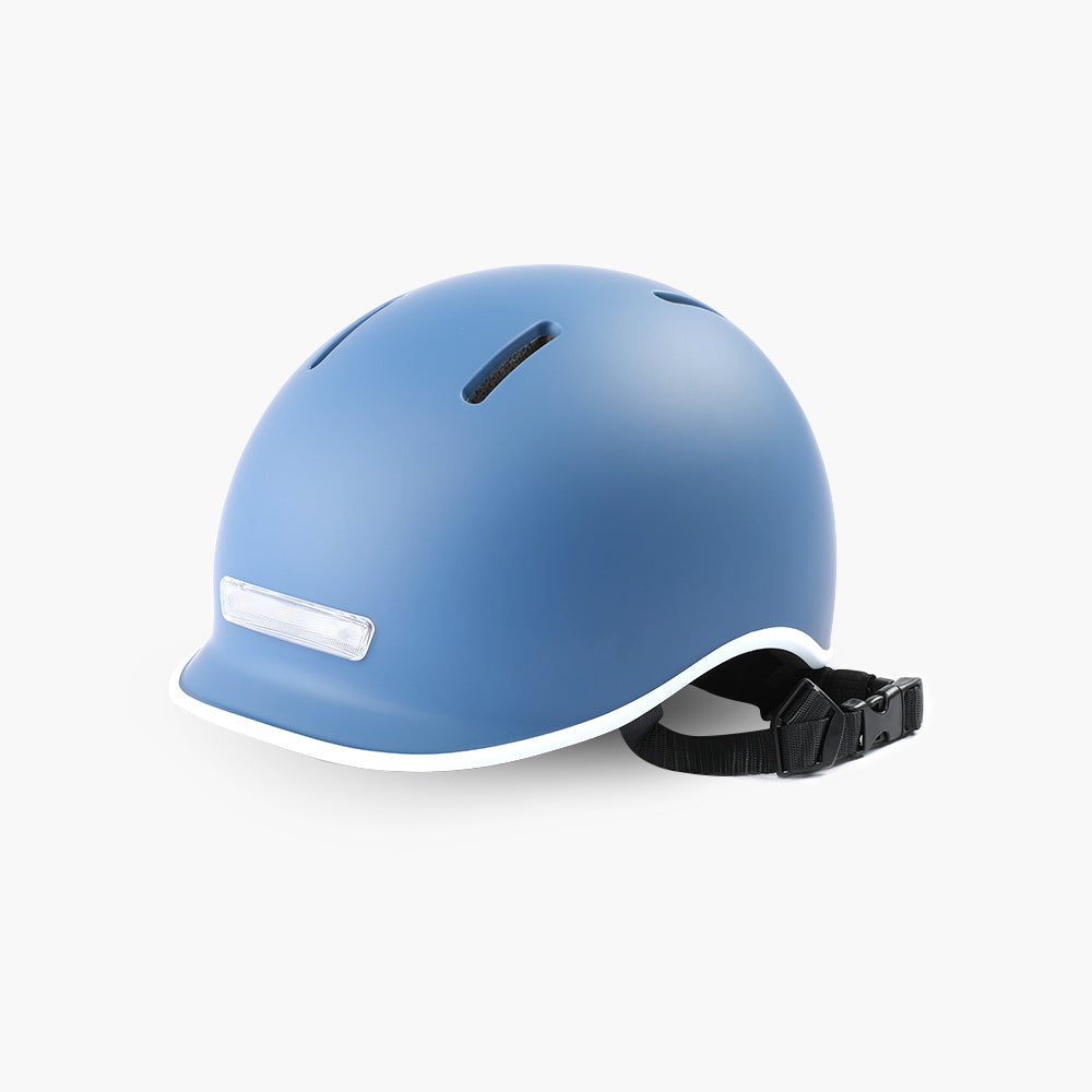 Casco elegante con luz
