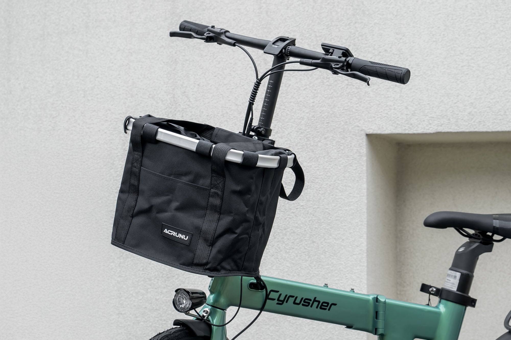 Cesta delantera de liberación rápida